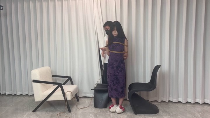 #密语原创 身材超级好的一个新模特最近一直在想定制的私信（SP，强高）.mp4