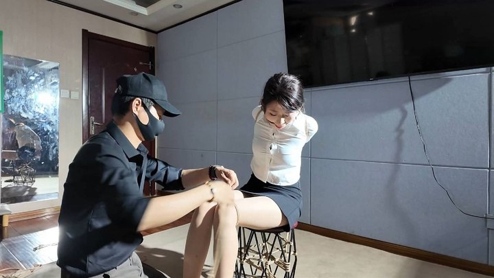#一绳所爱 白衬衣红口球之魏灿