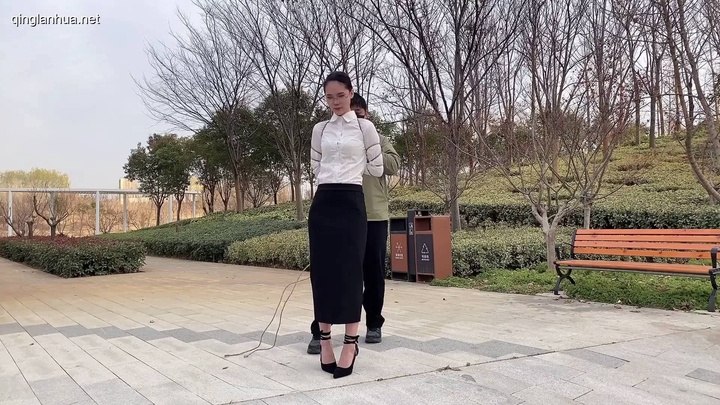 #也许清风 高挑气质女白领.mp4