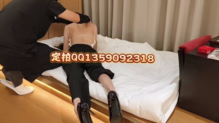 #魔力茉莉 崩溃凄惨哀求！驷马勒颈！后手观音勒颈！挣扎！小水职业装挑战极限.mp4