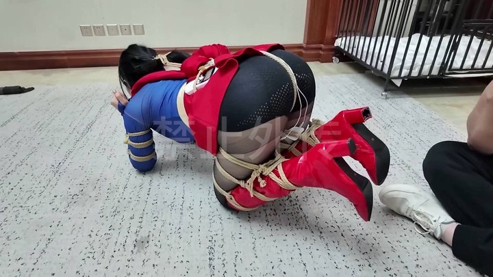#枫叶工作室 女超人的堕落（下）无尽深渊 【主演：米粒 】