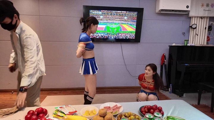 #一绳所爱 世界杯足球宝贝.mp4
