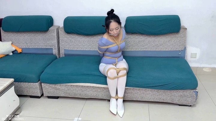 #梦川《在游戏开始之前·冰柠舞蹈生篇》【大眼萌妹】【口球胶带堵嘴】【白丝TKSP】【放置紧缚挣扎】【口水不止】