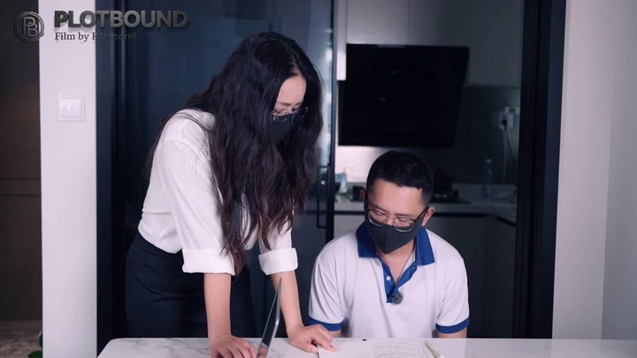 #PlotBound 女神老师不可能这么白给1 再遇8年前那个把初入社会的她绑起来送给领导玩的渣男前男友