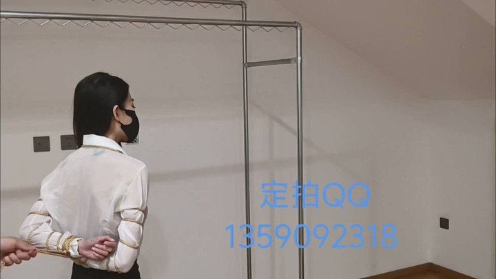 #魔力茉莉 小老师的镣铐五花脱缚记录.mp4