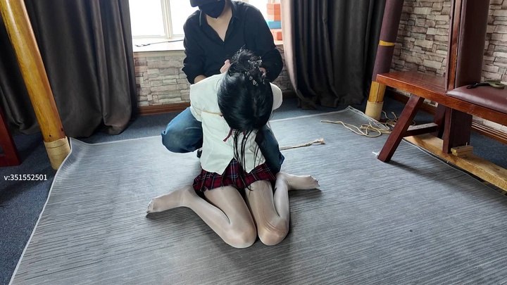 #一绳所爱 《窗台上的M》白培培.mp4