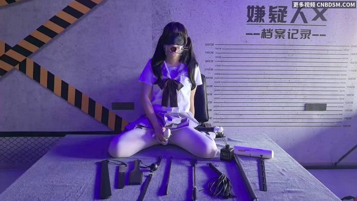 #FXX ◤笼中困兽『吹潮』◢意料之外的昏迷失禁，原来只要昏迷就会失禁 不管是什么方式，史诗级强度调教，各种刑具把M的身榨到透支，事后她说感觉身体每一寸碰一下都痛，最后的高强....mp4