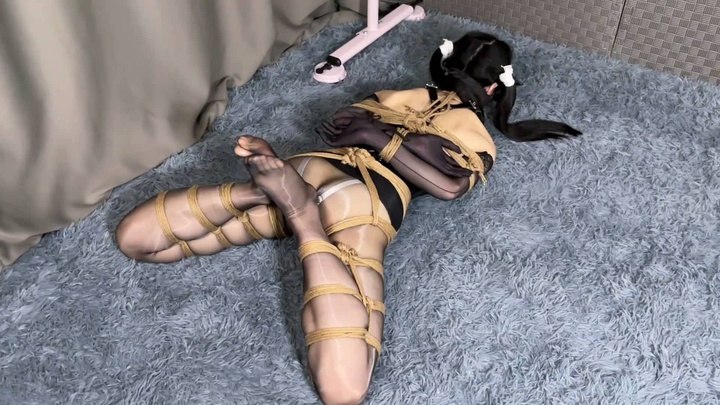 #进击的番茄【傲嫣强制地狱】分腿绝望捆绑黑丝肉货啵啵贝全程失控模式不停